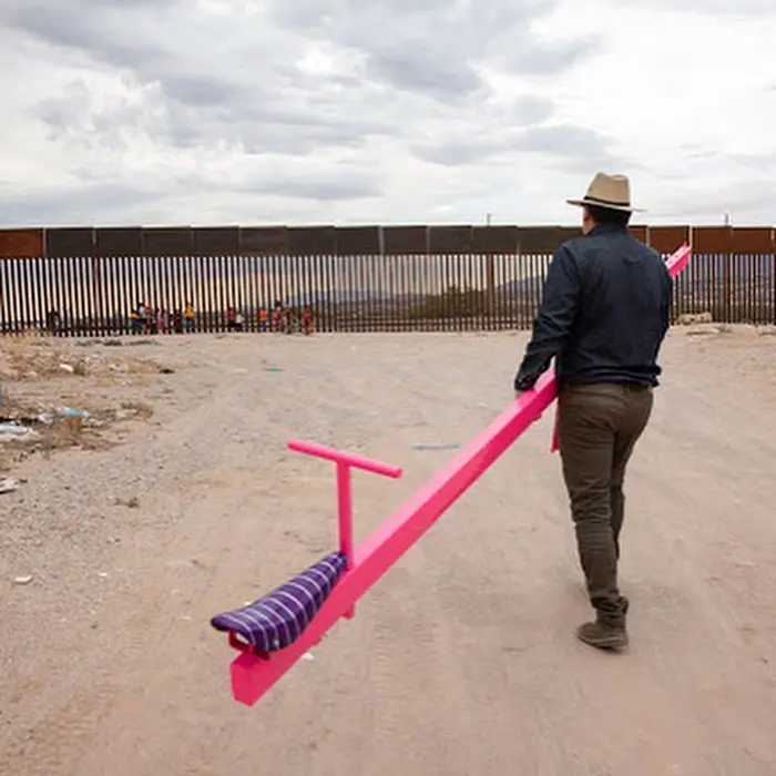 setting up seesaw in the us mexican border