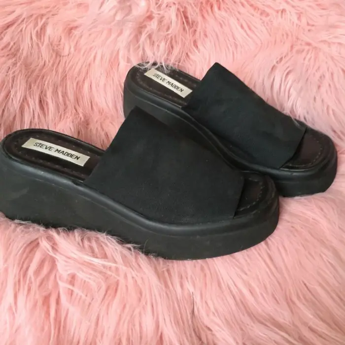 steve madden slip-ons shoe nostalgia