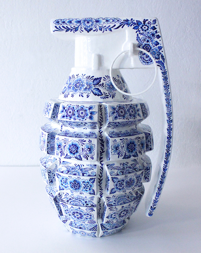 Porcelain Weapon Grenade