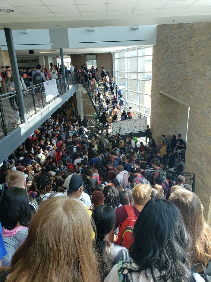 bad school designs hallway intersection