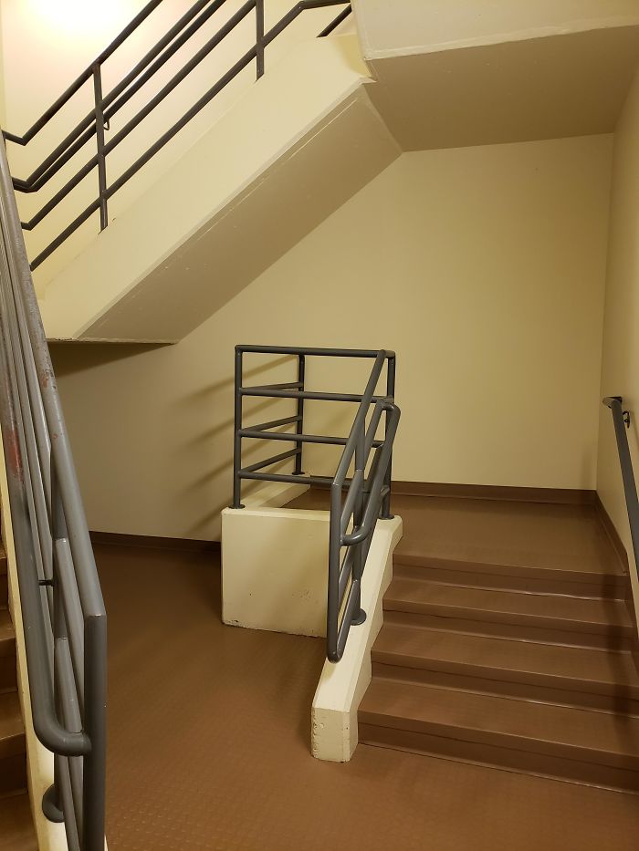 bad stair designs useless