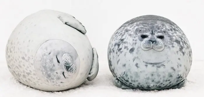 felissimo blob seal pillow arare and yuki