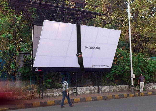 Mumbai Traffic Police Seatbelts Save Billboard with a Giant Seat Belt that Holds the Billboard