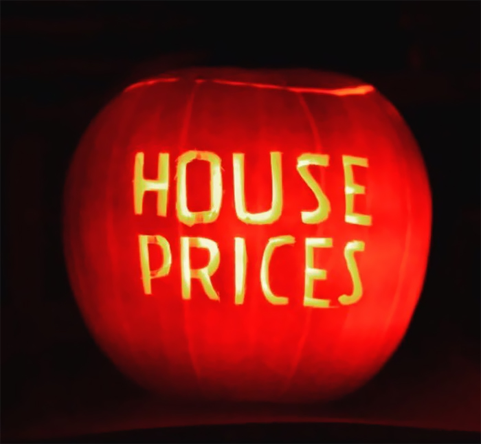 Pumpkin with House Prices Carving