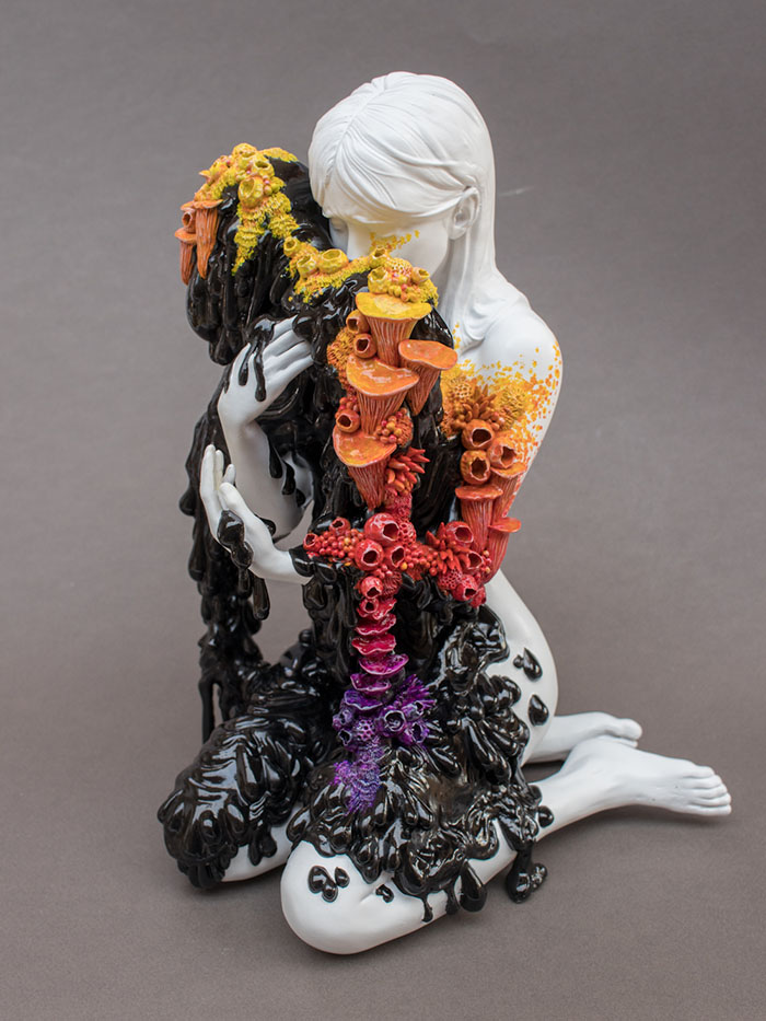 Weeping Women Sculptures by Stephanie Kilgast 12
