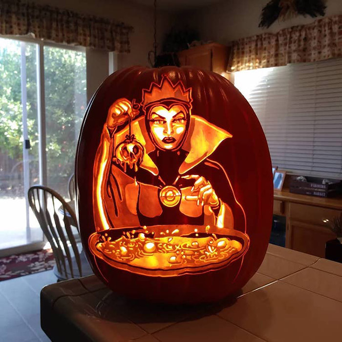 cool pumpkin carving evil queen makes poison apple