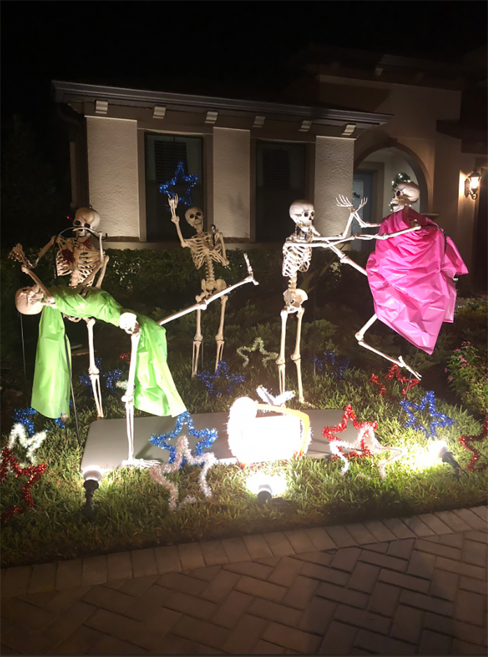 halloween skeletons dance party