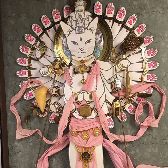 nyan nyan ji cat shrine in japan deity
