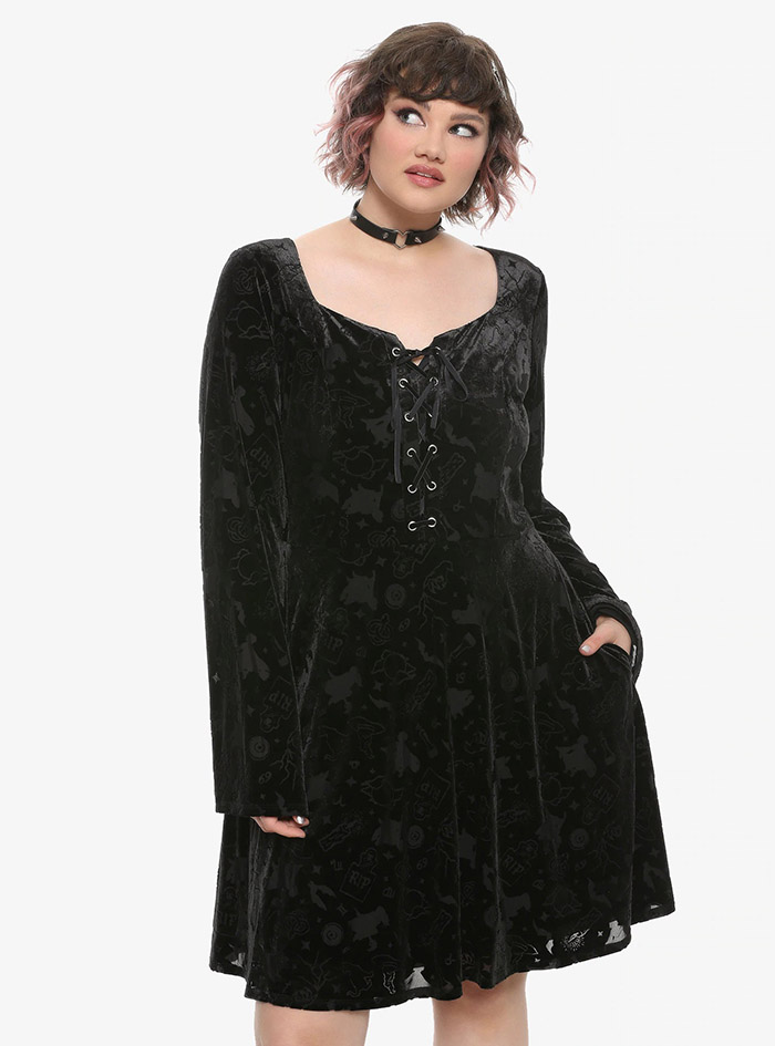 Hocus Pocus Clothing Collection Black Velvet Sleeve Dress plus size front