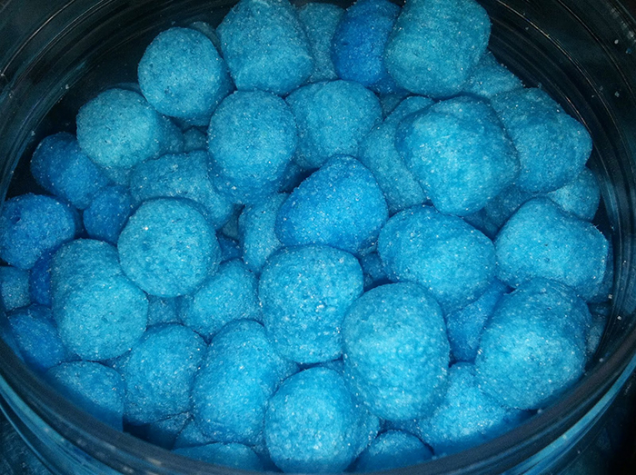 cotton candy balls inside the jar