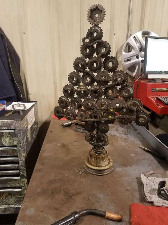 creative christmas tree ideas gears