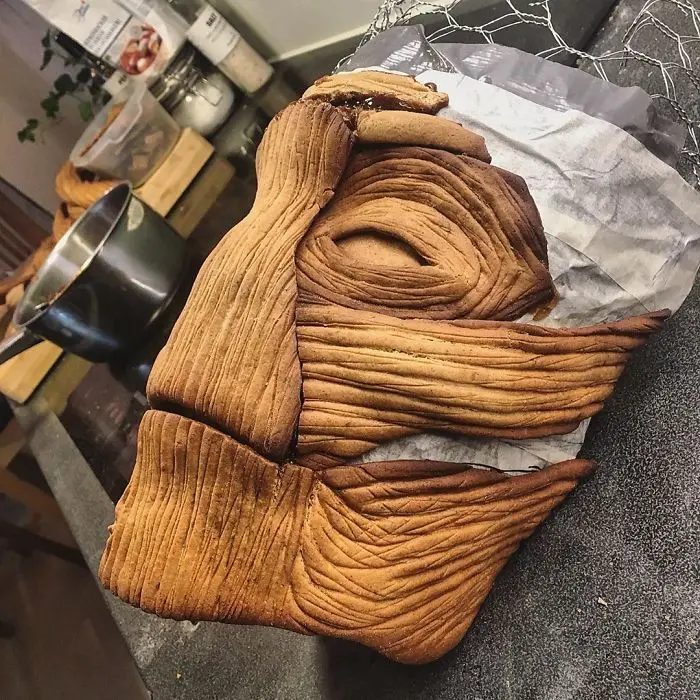 Groot Gingerbread Sculpture Face