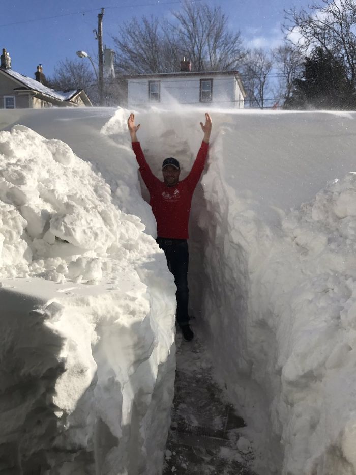 canada blizzard over six feet of snow