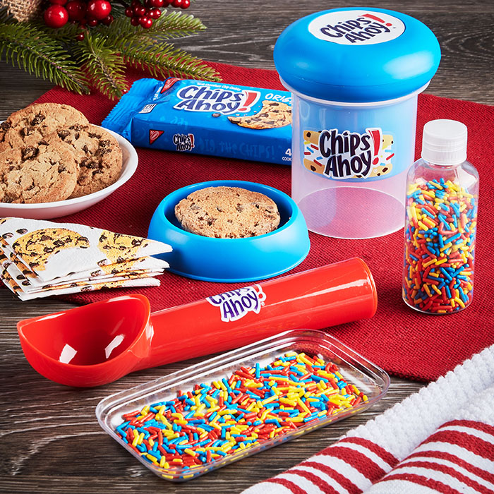 ice cream scoop, sprinkle tray with cookies and sprinkles