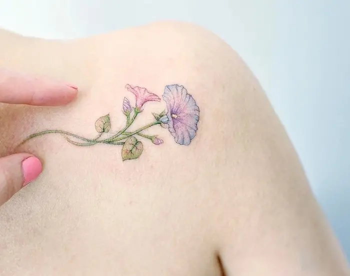 mini lau dainty floral tattoos