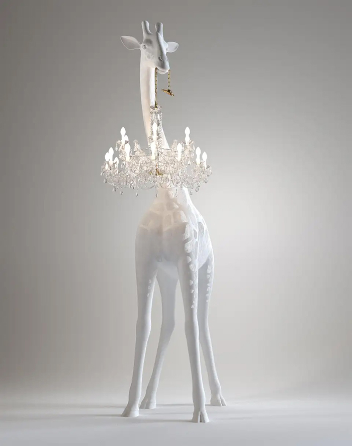 giraffe chandelier lamps full body version