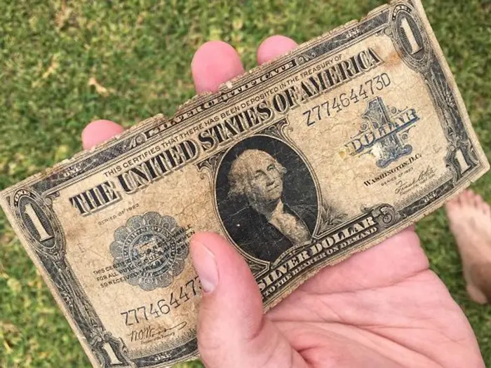 unusual discoveries vintage dollar bill