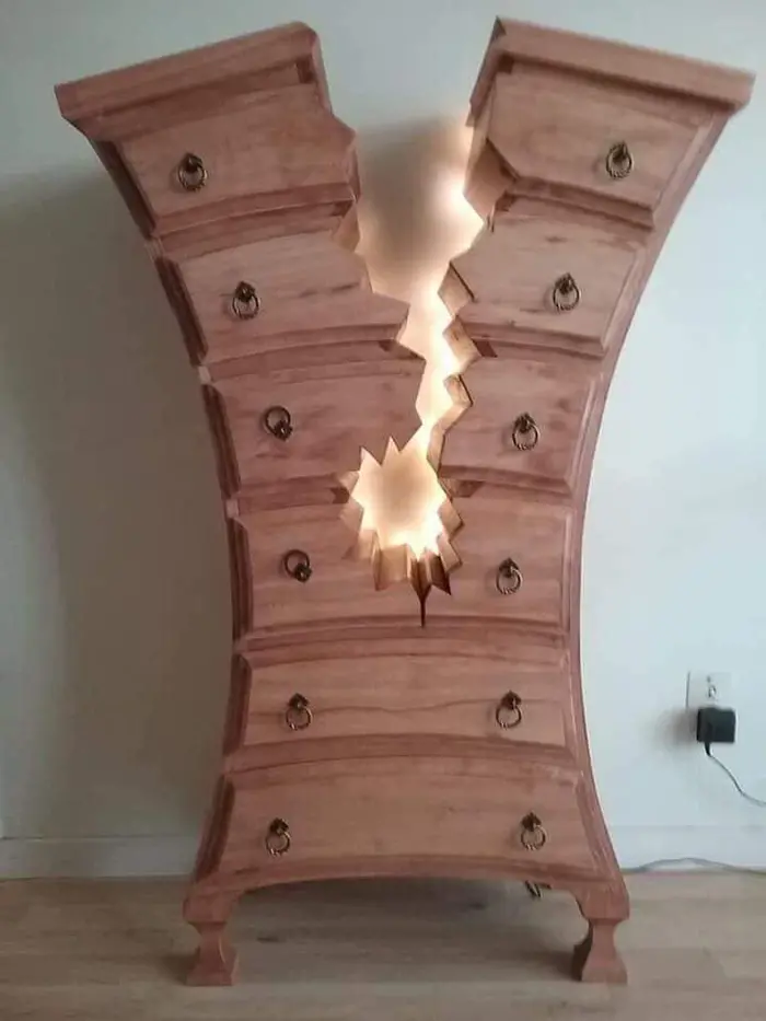 henk verhoeff woodwork creation illuminated crack