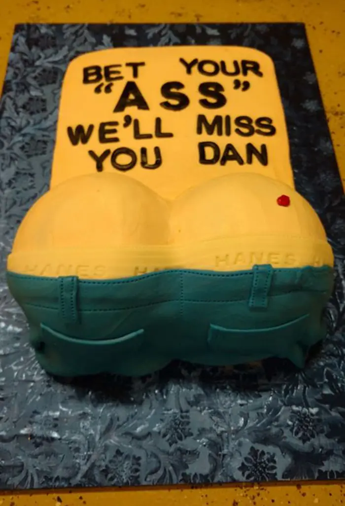 hilarious farewell cakes ass
