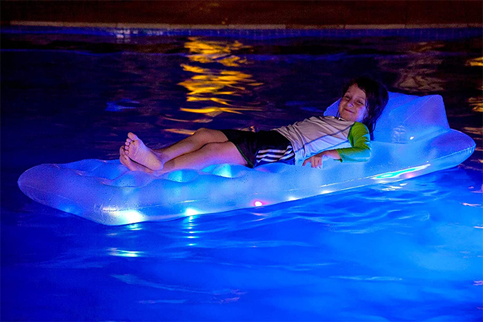illuminated pool raft