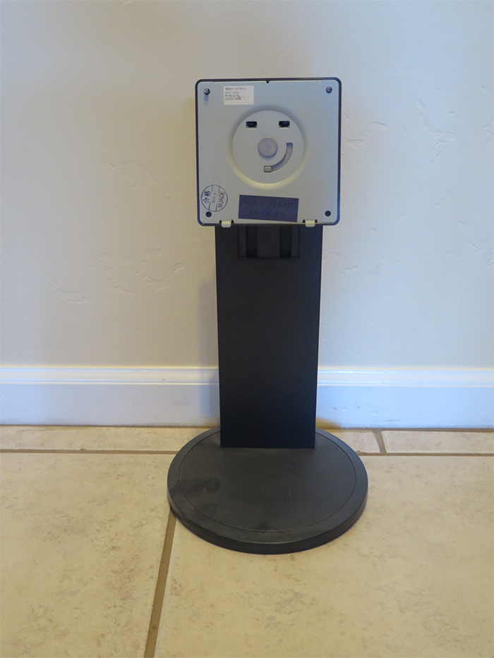 happy monitor stand