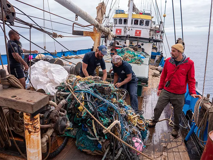 ocean voyages institute ocean plastic cleanup