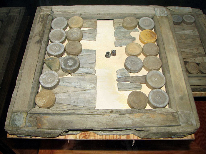 old backgammon retrieved from vasa