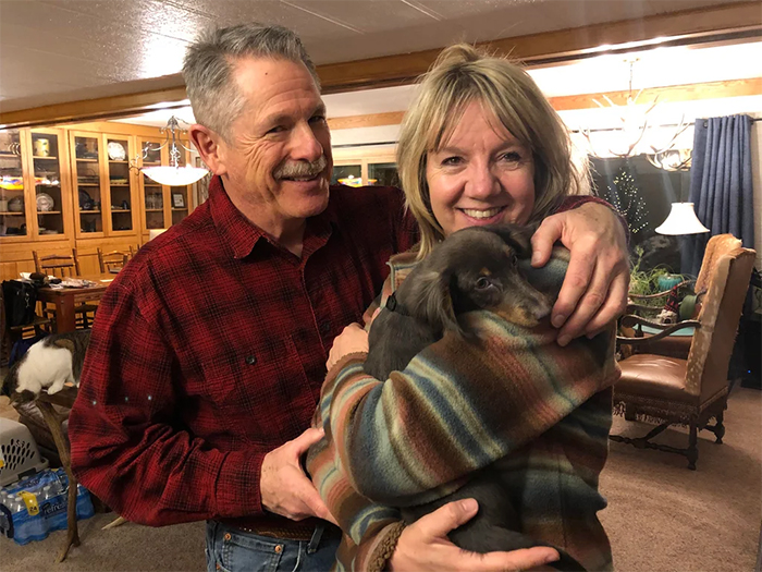 parents got a dachshund pup pet