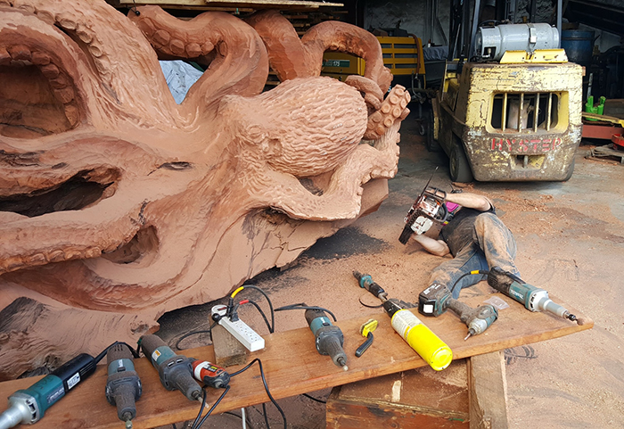 artist jeffrey michael samudosky sea creature sculpture work in progress