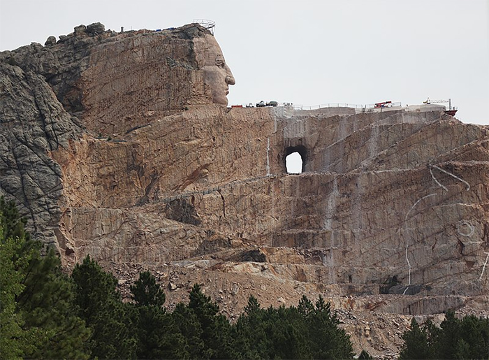 crazy horse memorial black hills south dakota