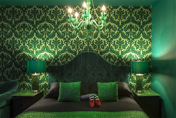 wizard of oz-themed hotel room the roxbury