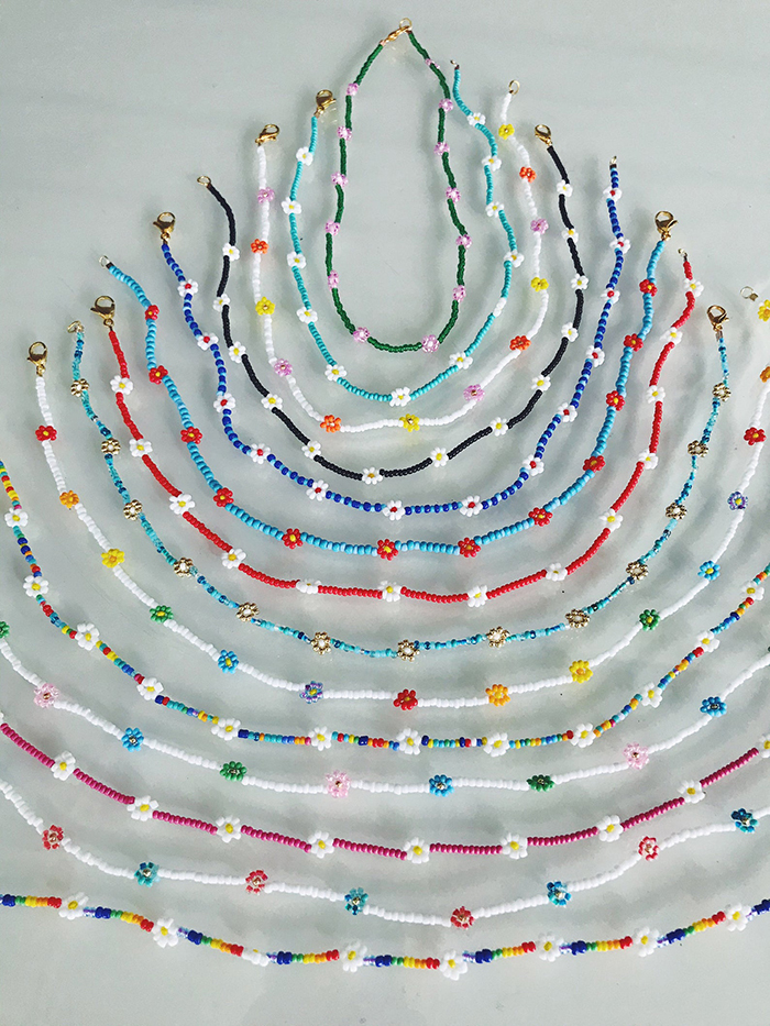 creative gift ideas daisy beaded chocker necklace by designedbyemilyann