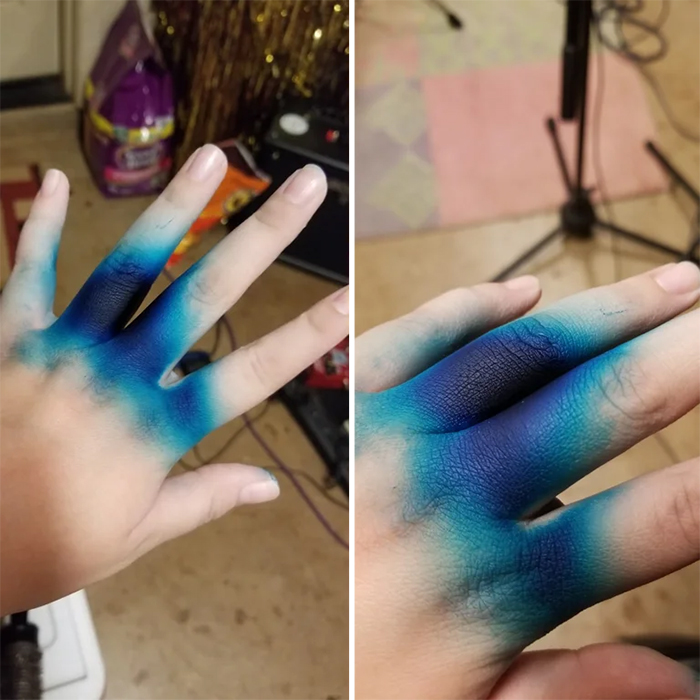 glove broke while dyeing hair