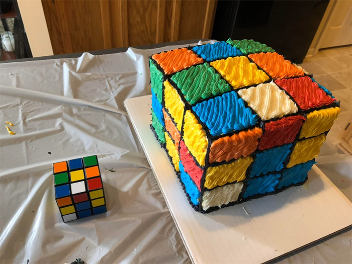 rubiks cube cake