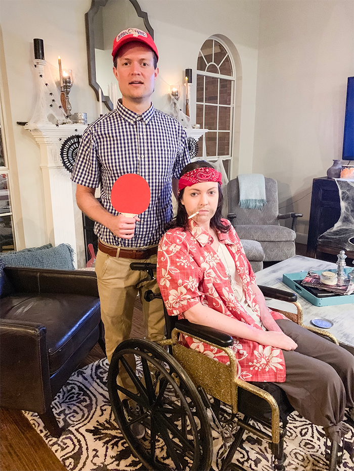 knee amputee dressed up as lieutenant dan forrest gump