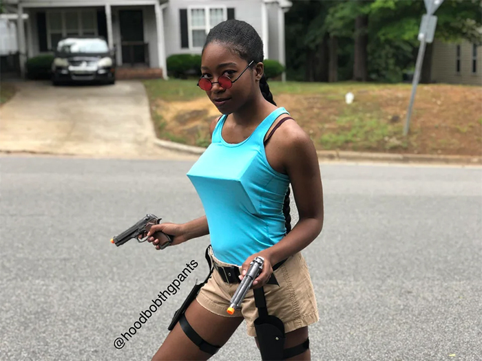 realistic lara croft cosplay