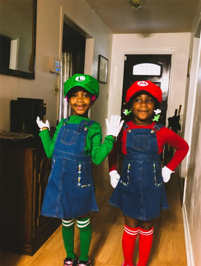 sisters in mario and luigi outfits