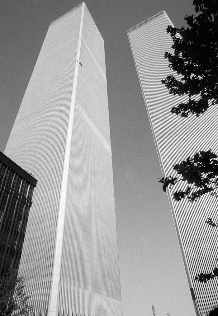 george willig climbs world trade center