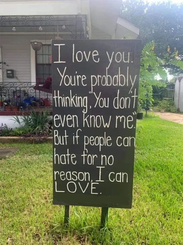 yard sign love for no reason