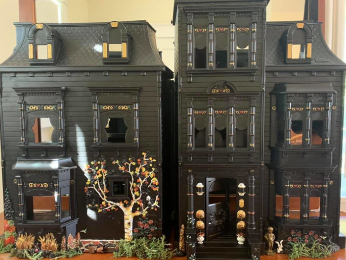 3rd matte black dollhouse