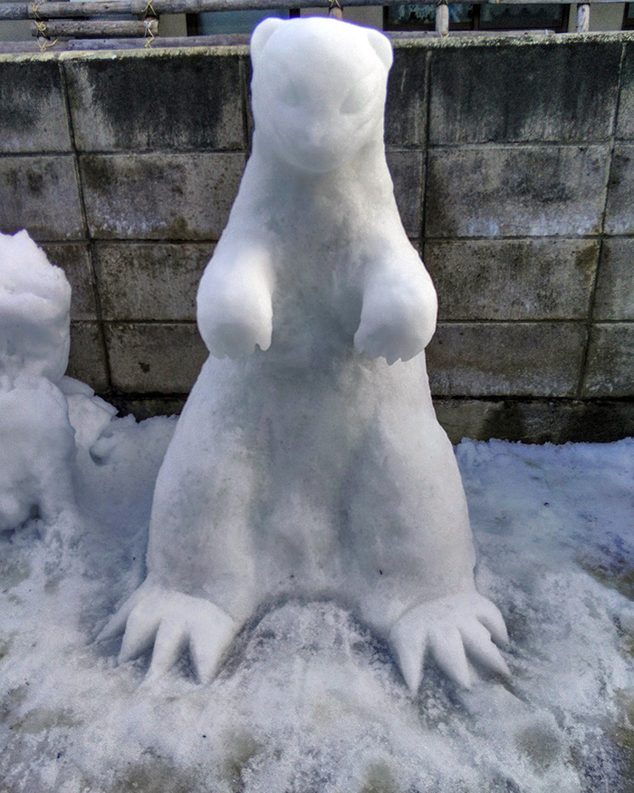 gamba no bouken noroi sculpted ice figure