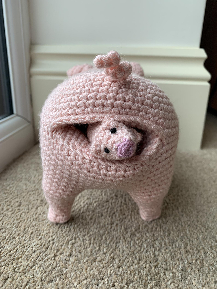 laulovescrochet crochet pattern output pig giving birth