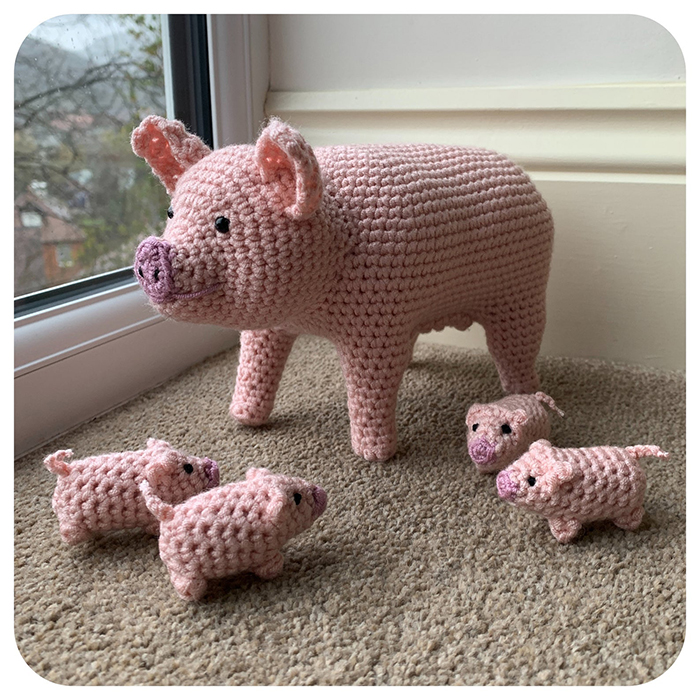 laulovescrochet crochet pattern output pig with piglets