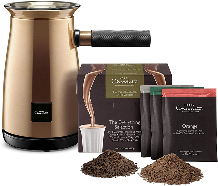 velvetiser machine with cocoa flakes pouches