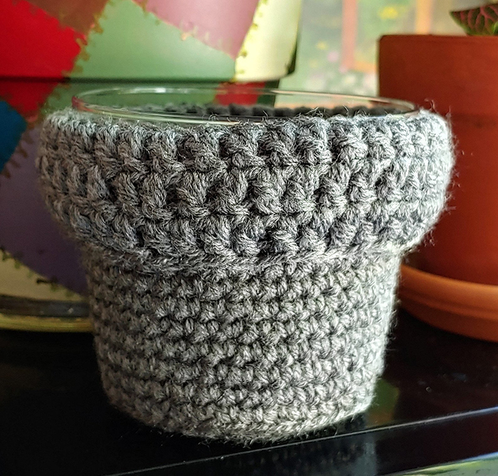 knitted plant pot protector