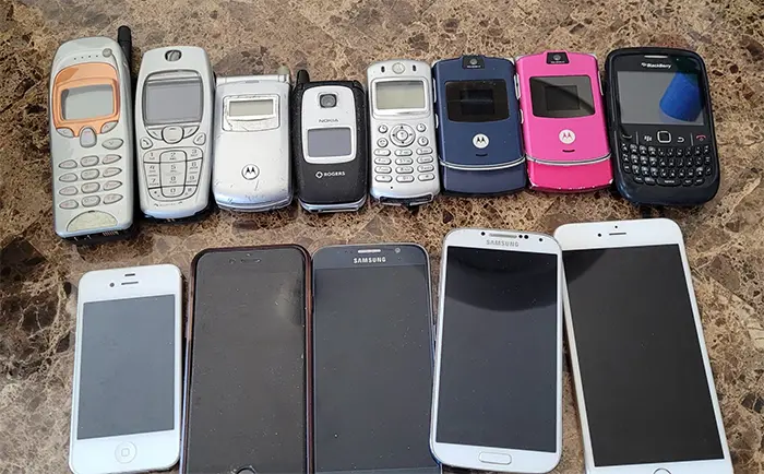 parents keep evolution of cellphones