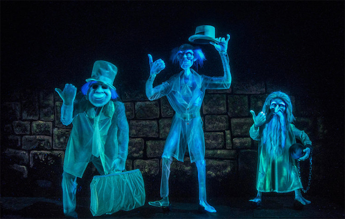Haunted Mansion Hitchhiking Ghosts CO