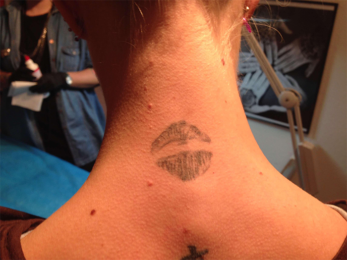 inked kiss mark looks like orange slices