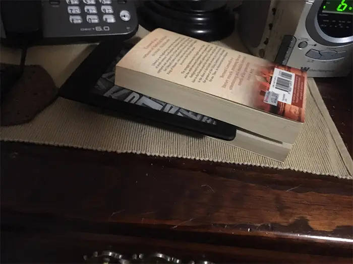 old people technology struggles kindle bookmark