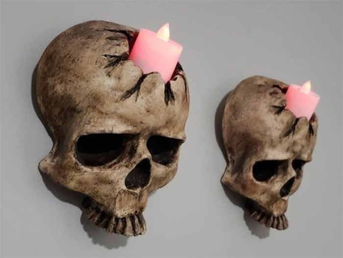 cranium-shaped resin sculpture halloween decor